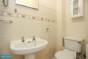 En-Suite- click for photo gallery